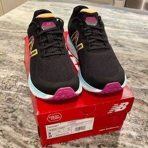 NIB New Balance Fresh Foam 680 v7 Running Course Sneaker Black/Multicolor Size 8